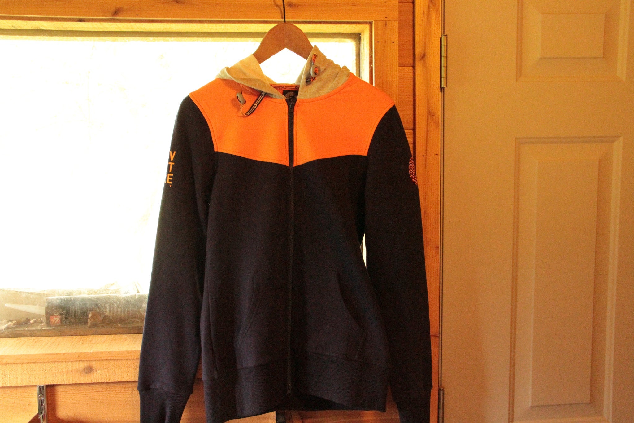 Horze Dianne Sweatshirt (Navy/Orange)